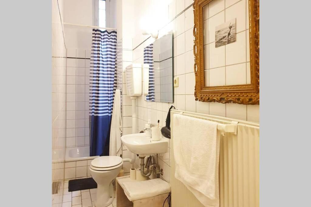2 Room Apartment In Center Friedrichshain Берлін Екстер'єр фото